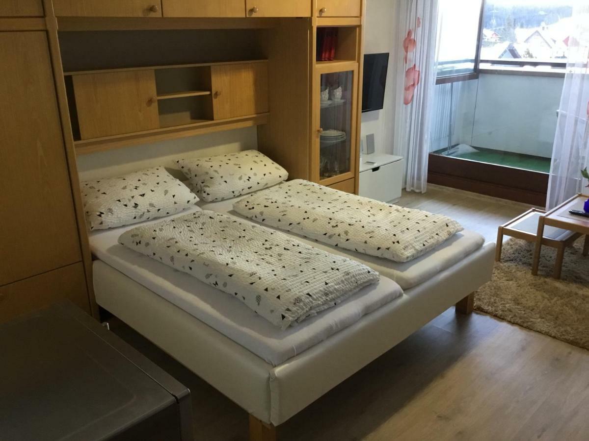Gemuetliche 1Z Fewo In Schoenwald Mit Balkon, Schwimmbad, Sauna, Fitness Exteriör bild